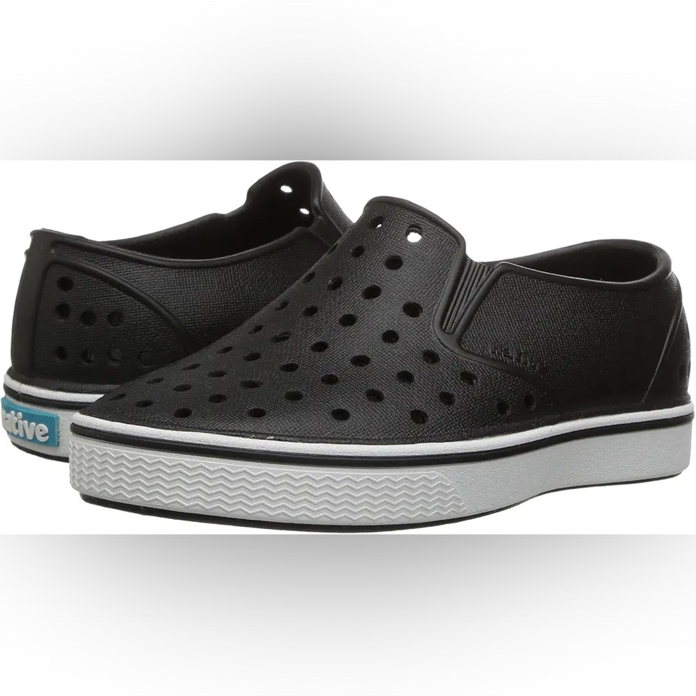 NATIVE - Miles Slip-On, Black - NWT